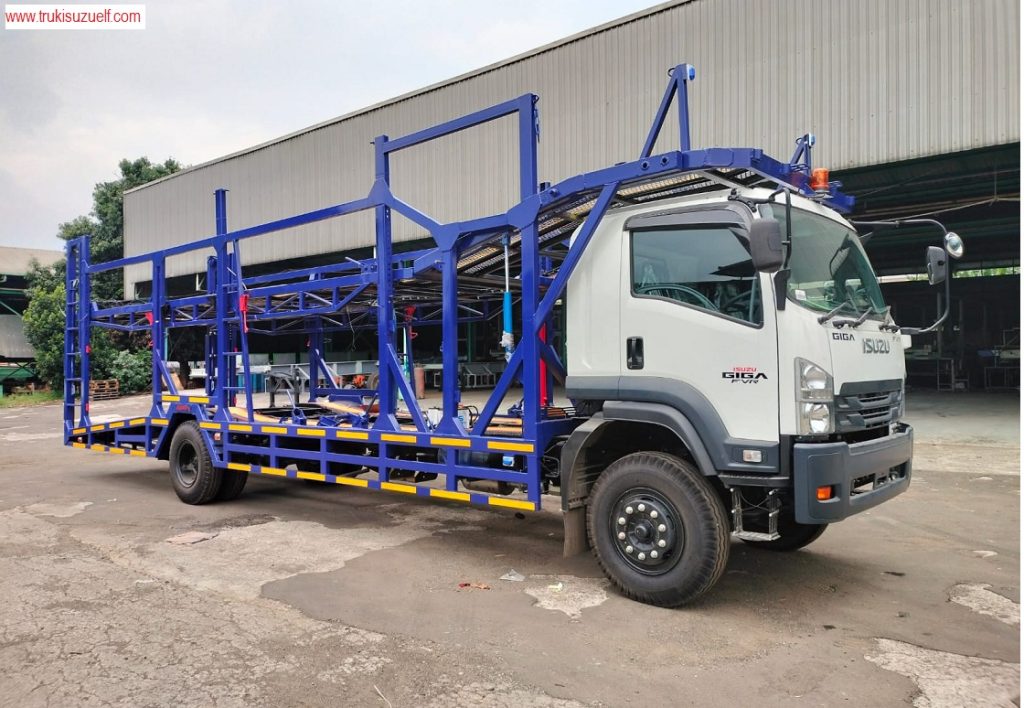 TRUK CAR CARRIER ISUZU GIGA FVR U 245 PS TRUK CAR CARRIER ISUZU GIGA FVR U 245 PS