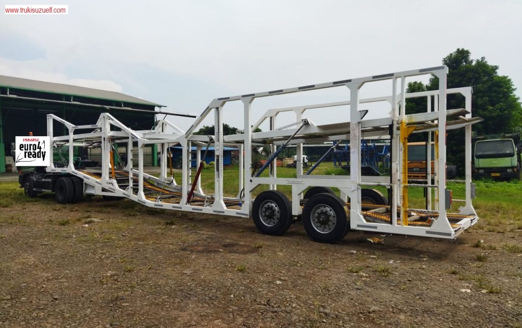 CAR HAULER ISUZU GIGA GVR J EURO 4