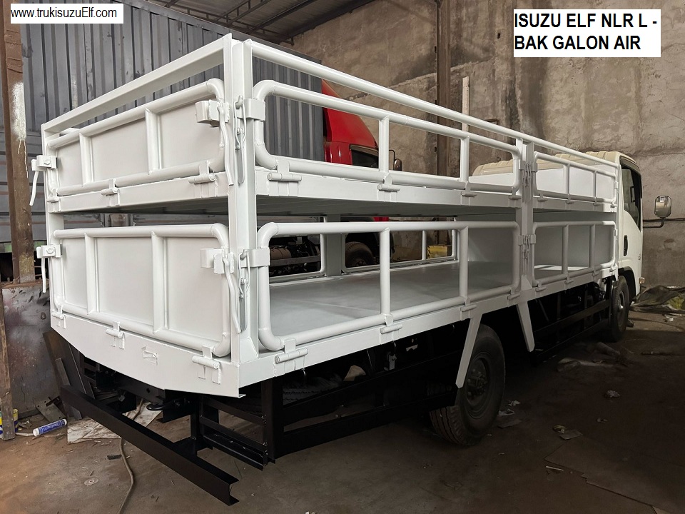 TRUK GALON AIR ISUZU NLR