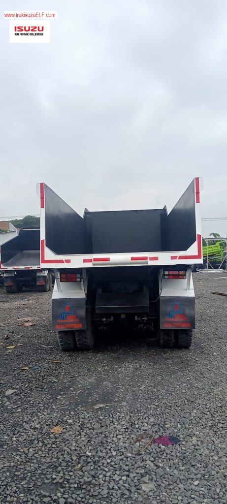DUMP TRUK MODEL DUCK TAIL ISUZU GIGA FVZ N HP 285 PS DUMP TRUK MODEL DUCK TAIL ISUZU GIGA FVZ N HP 285 PS