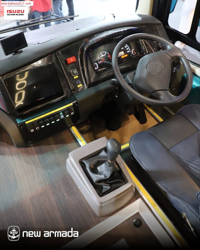 Kabin Driver Medium Bus isuzu NQR B EURO 4