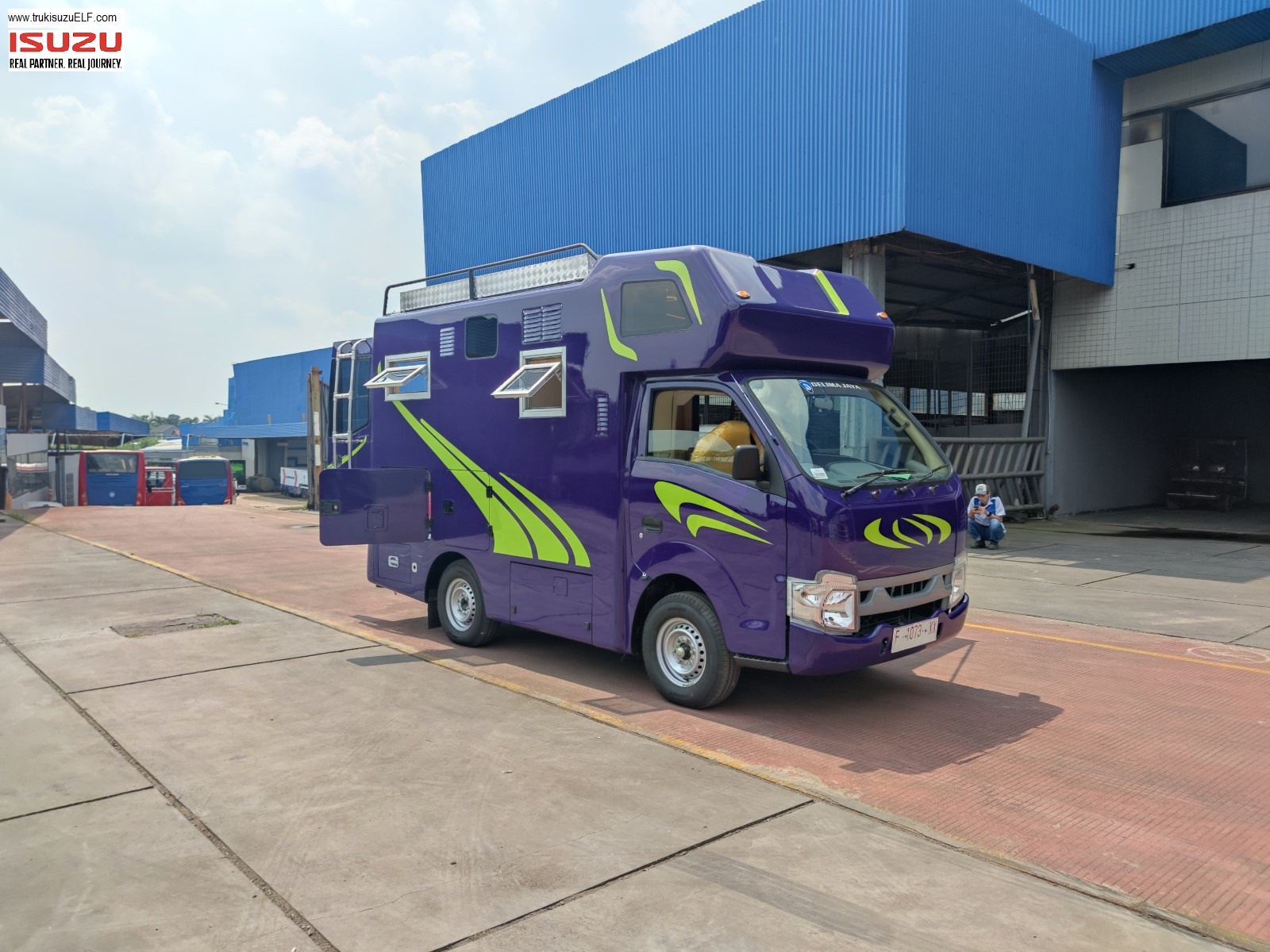 isuzu Traga CAMPER VAN