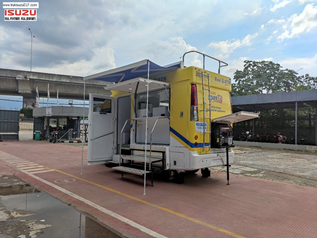 Mobil Layanan BANK BTN ISUZU ELF NLR L Mobil Layanan BANK BTN ISUZU ELF NLR L