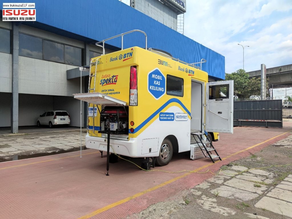 isuzu elf NLR L mobil layanan BANK BTN isuzu elf NLR L mobil layanan BANK BTN