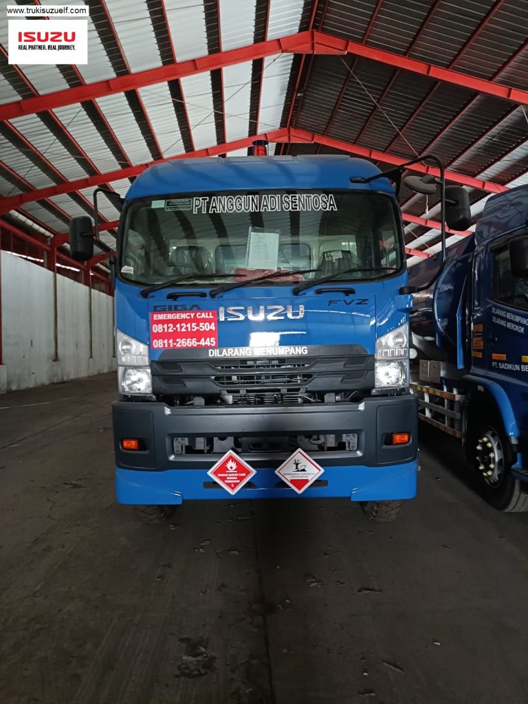 TRUK TANGKI BBM 16000 LITER ISUZU GIGA